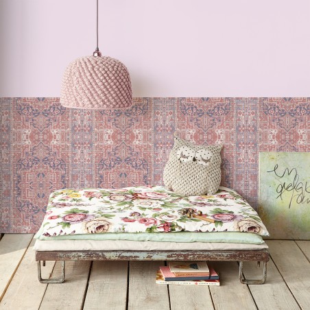 Oriental pink tapestry wallpaper